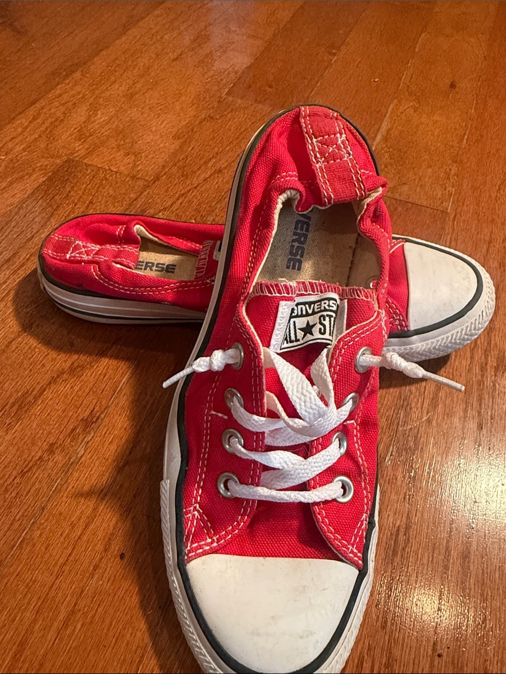 Converse Red Low-Top Canvas Sneakers with White Laces - Picture 6 of 7